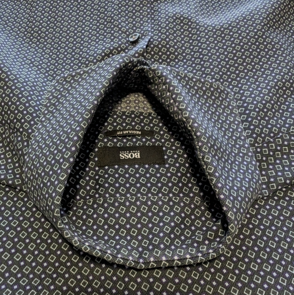 Men's Dress Shirt BOSS Black Label Regular Fit Size 41/16 Blue Pattern